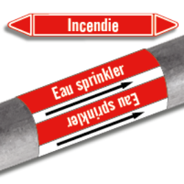 
                    Image sur fond blanc d’un marqueur de tuyauterie rouge avec le texte, incendie, prédécoupé et ces mêmes marqueurs en continus en dessous disposés enroulés autour d’un tuyau.