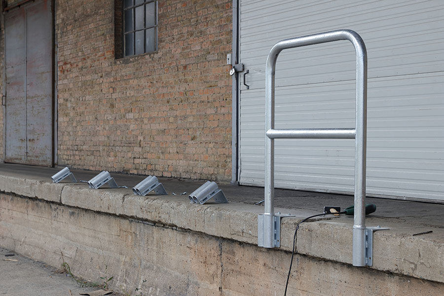 Garde-corps de rampe avec barre support