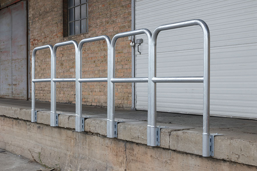 Garde-corps de rampe avec barre support
