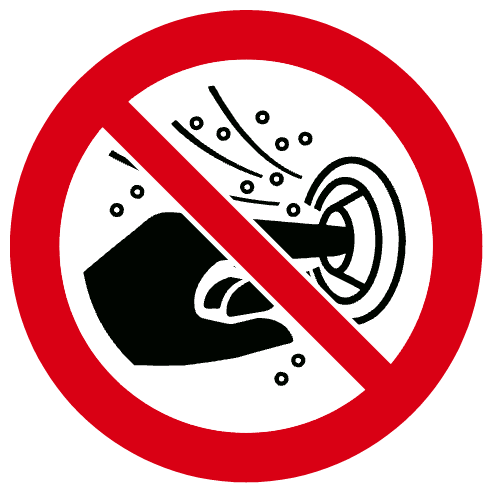 Ne pas mettre les doigts dans une buse d'hydromassage
