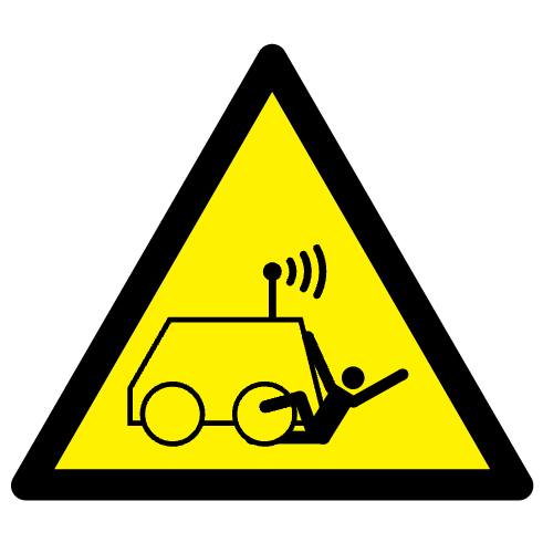 Danger machine commandée à distance par opérateur