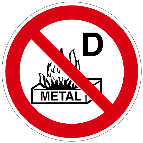 Feu de métaux interdit - P217 - étiquettes et panneaux d'interdiction et de restriction